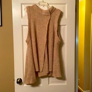 Free People Sleeveless Vest Size Medium